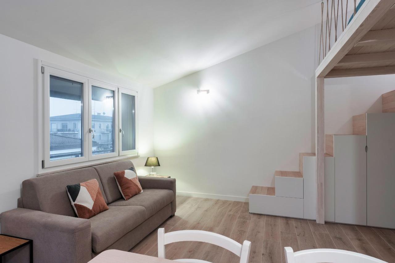 Casa Lugana 19 - Monolocale Con Piscina Direttamente A Lago Sirmione Ngoại thất bức ảnh